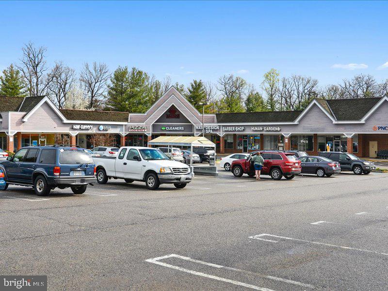 LAKE RIDGE - Residential