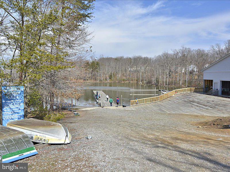 LAKE RIDGE - Residential