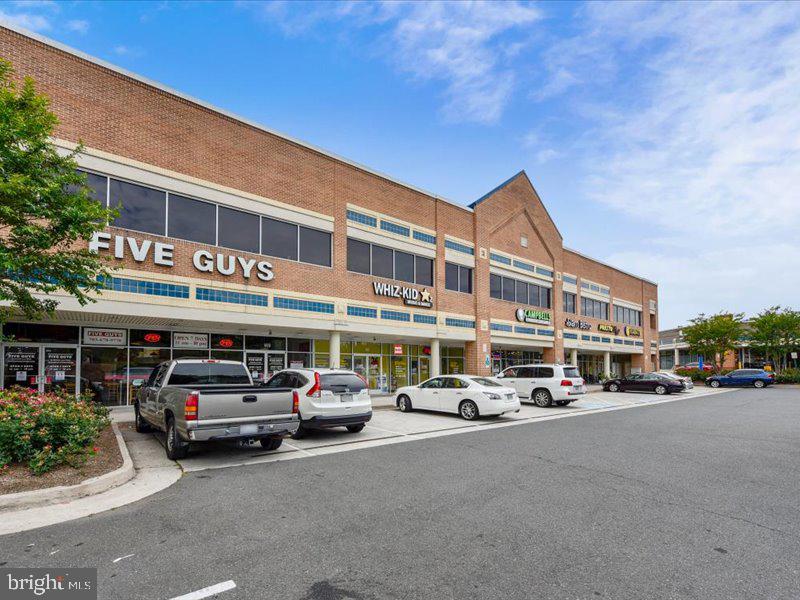 LAKE RIDGE - Residential