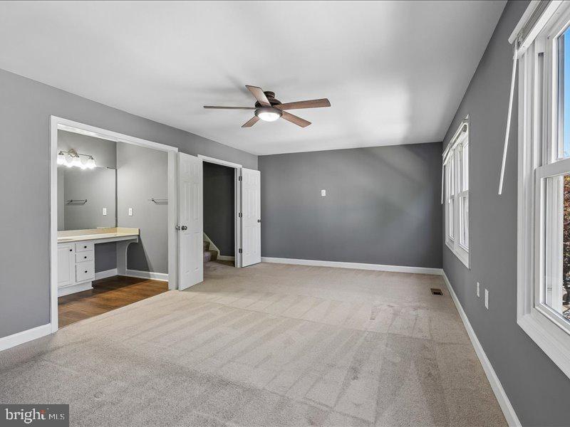 LAKE RIDGE - Residential