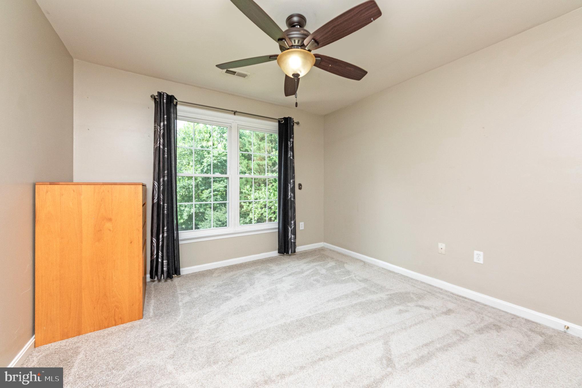 WINDSOR FOREST - Residential