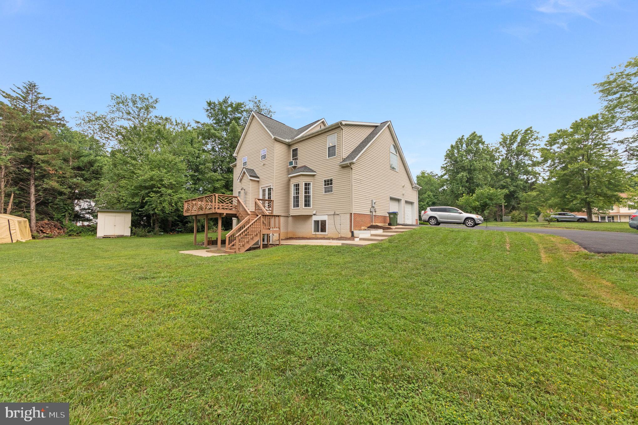 WINDSOR FOREST - Residential