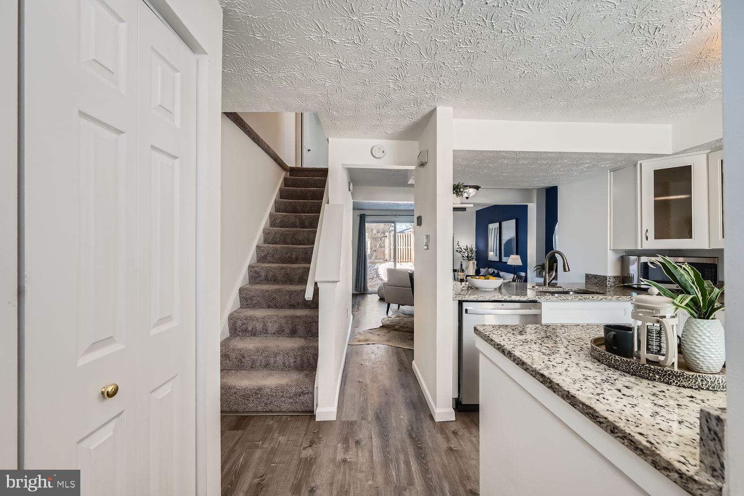 LEISHEAR VILLAGE - Residential