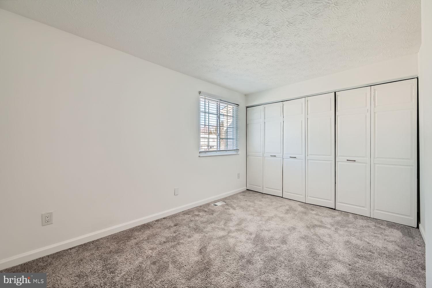 LEISHEAR VILLAGE - Residential