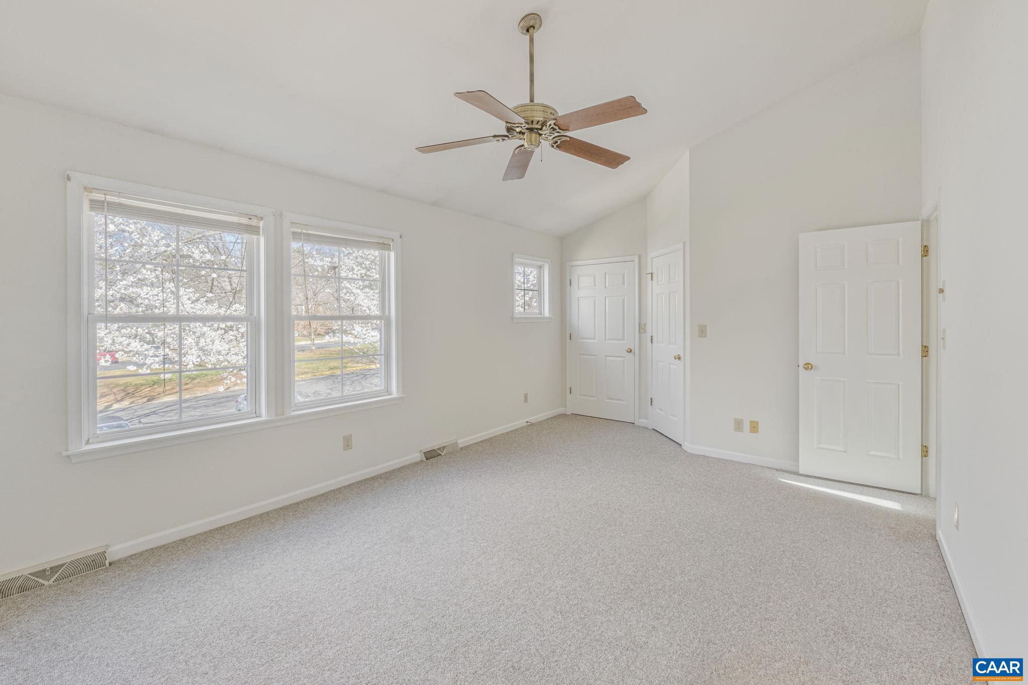 FOREST LAKES - Residential