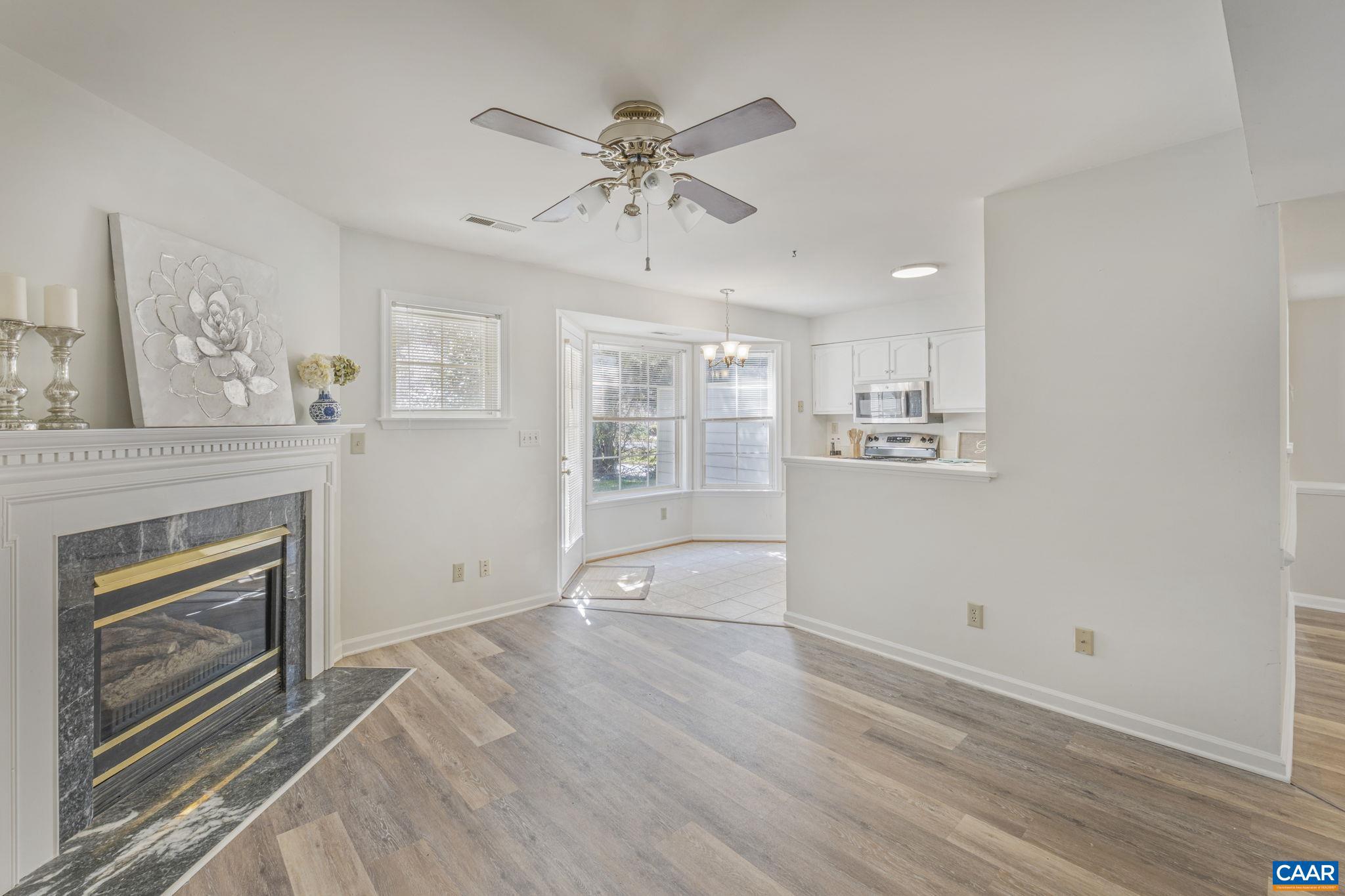 FOREST LAKES - Residential