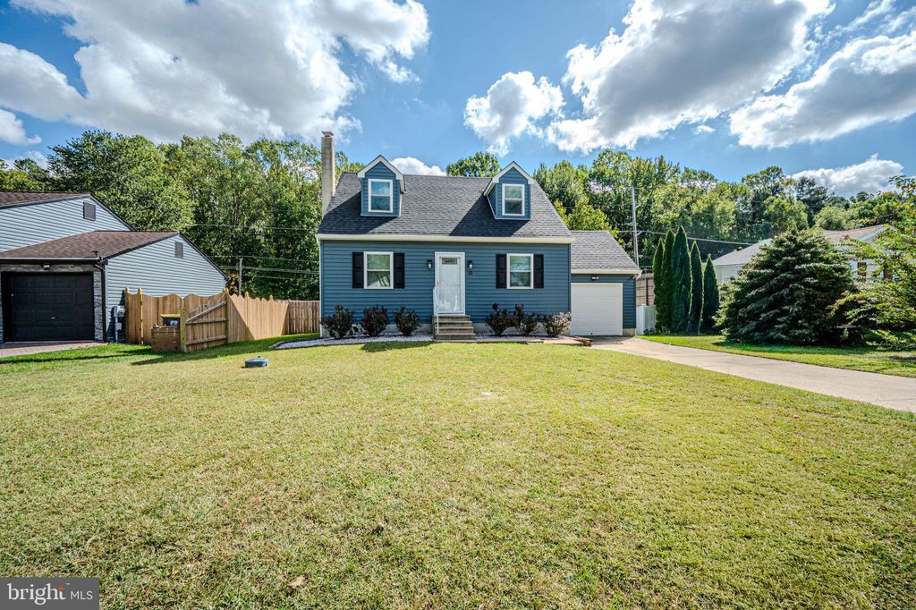 Photo of 32 Thomas Jefferson Boulevard, NEWARK, DE 19702 (MLS # DENC2090638)