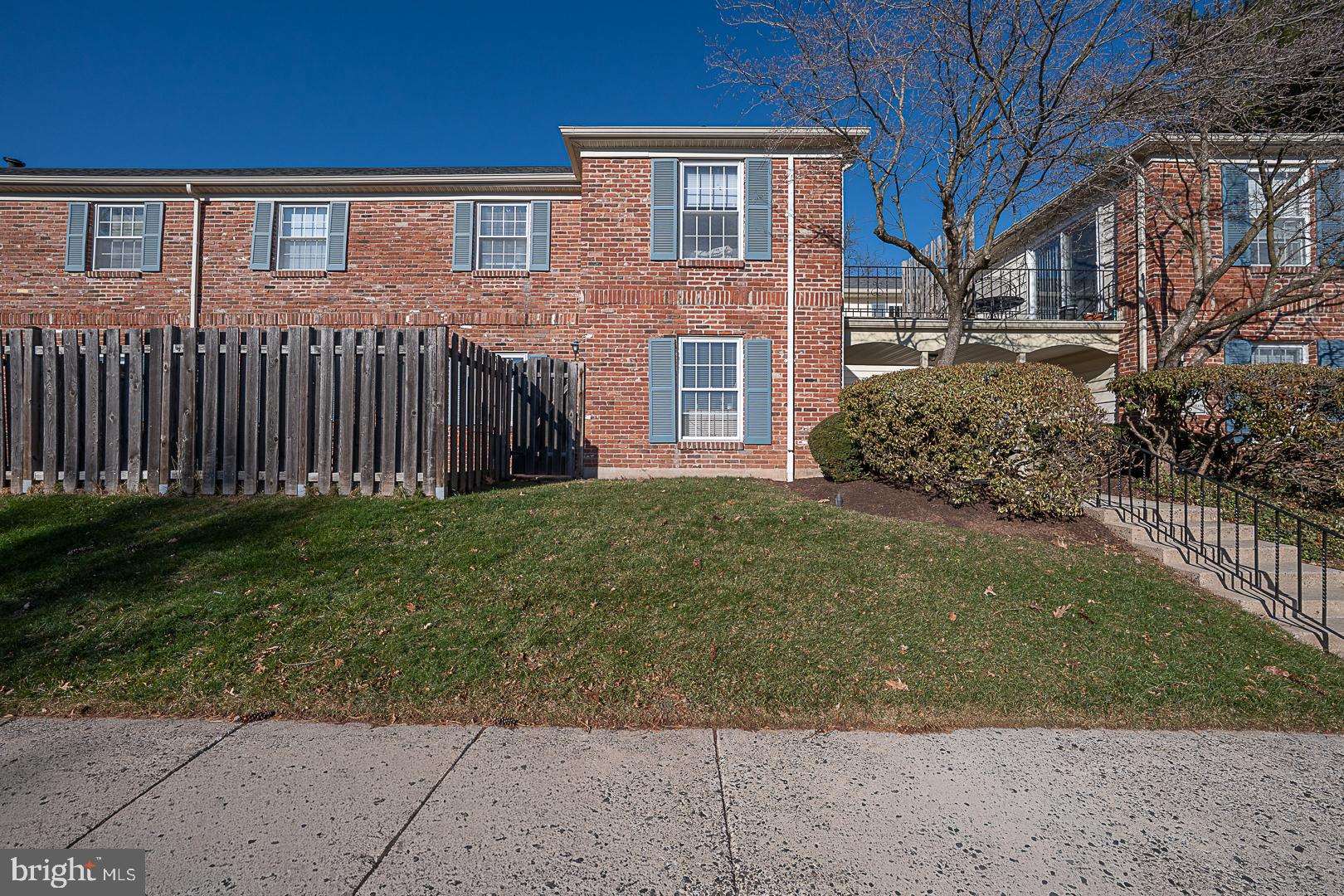 CHATHAM VIL OF TOW - Residential