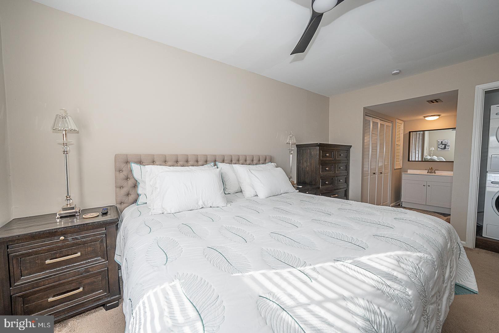 CHATHAM VIL OF TOW - Residential