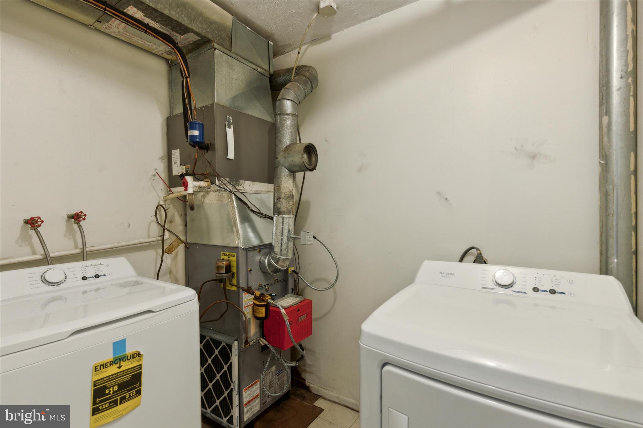 WILLOW KNOLL - Residential