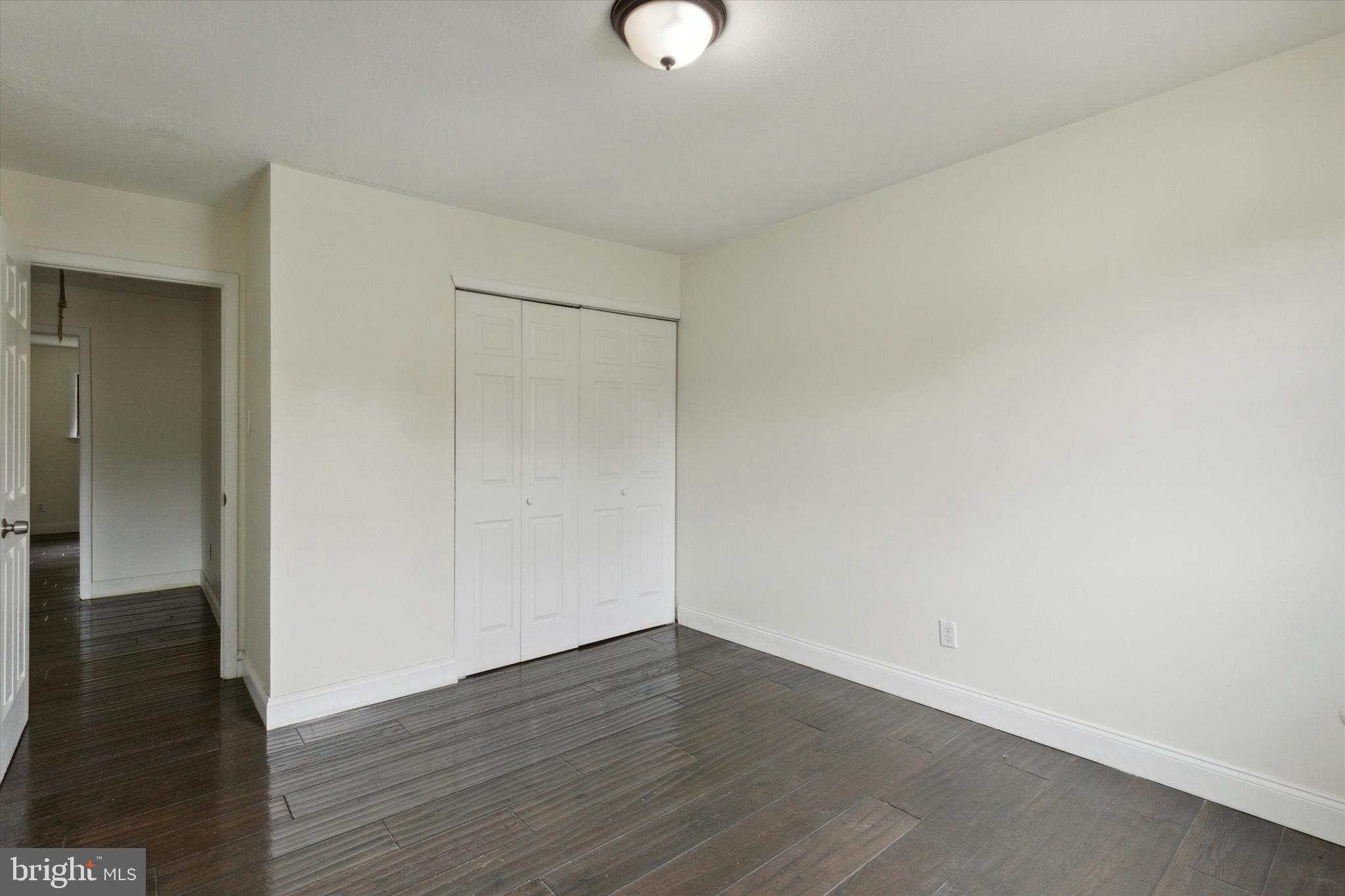 WILLOW KNOLL - Residential