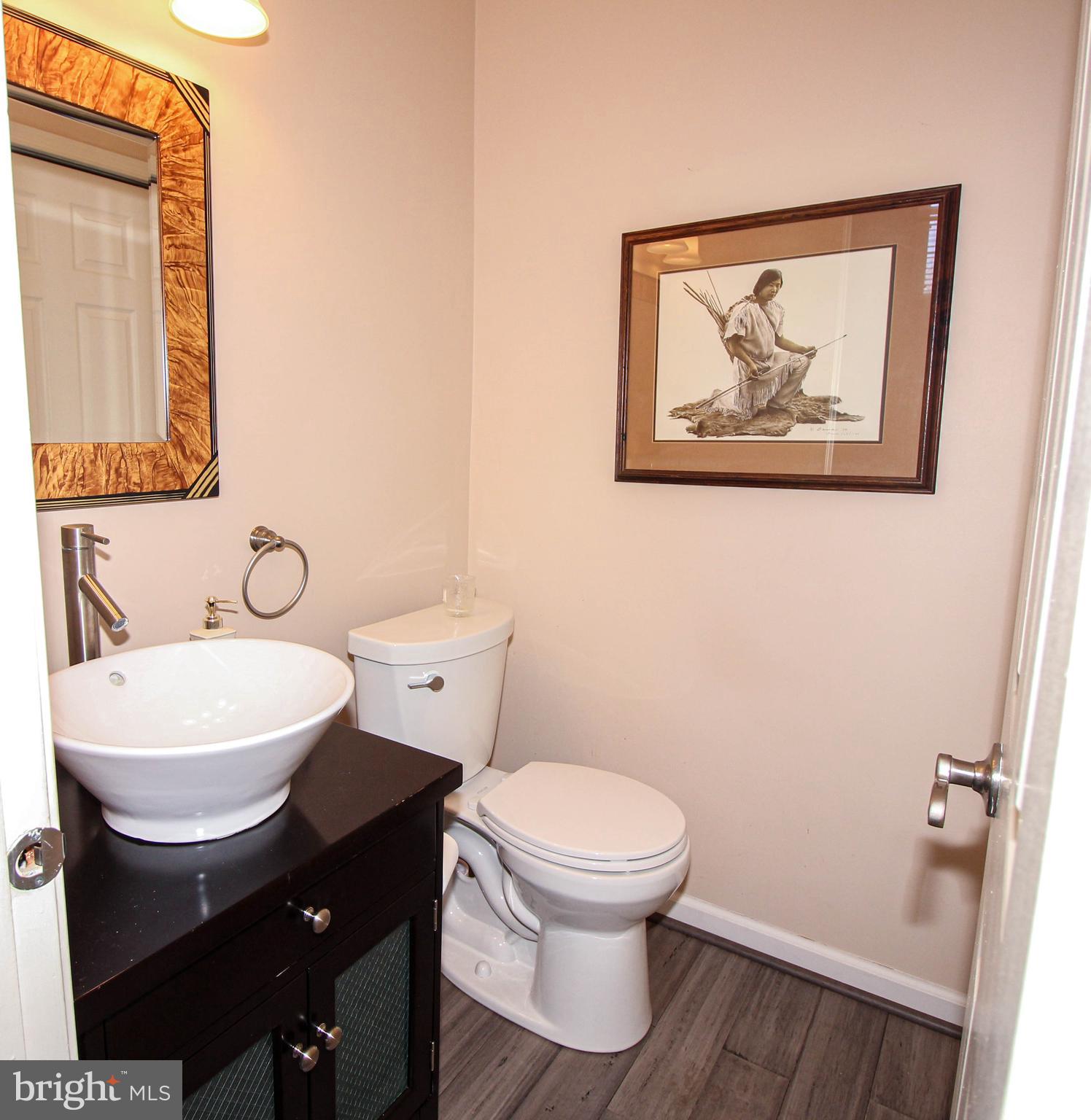 SAW MILL VALLEY - Residential