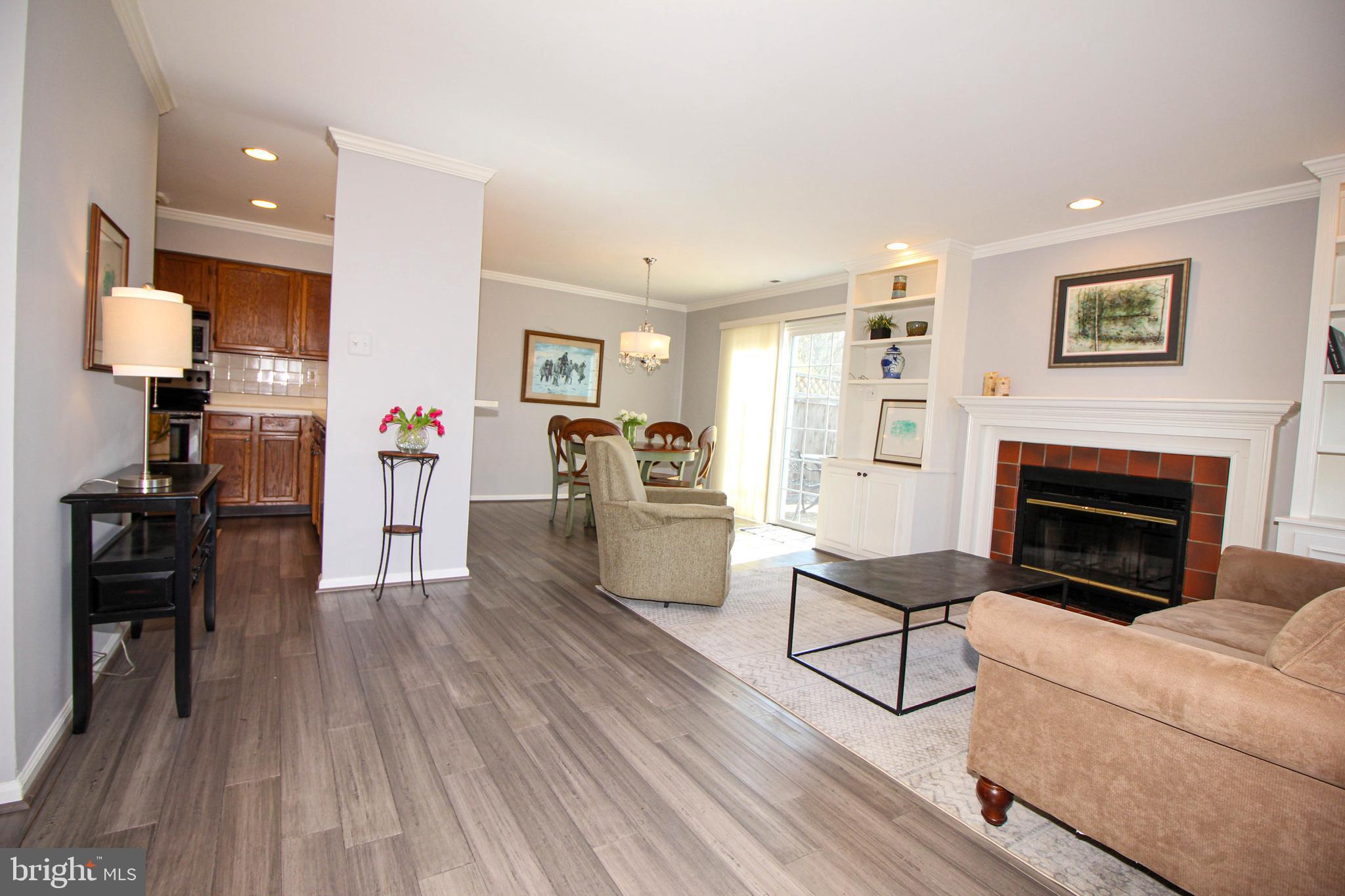 SAW MILL VALLEY - Residential