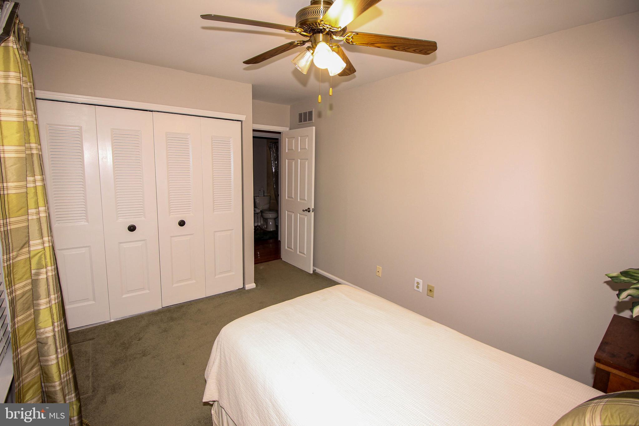 SAW MILL VALLEY - Residential