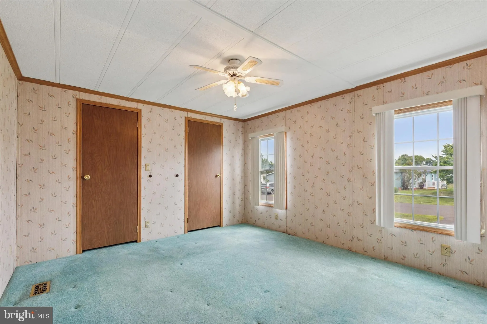 North Wales, Pennsylvania 19454, United States, 2 Bedrooms Bedrooms, ,2 BathroomsBathrooms,Residential,Pending,186418