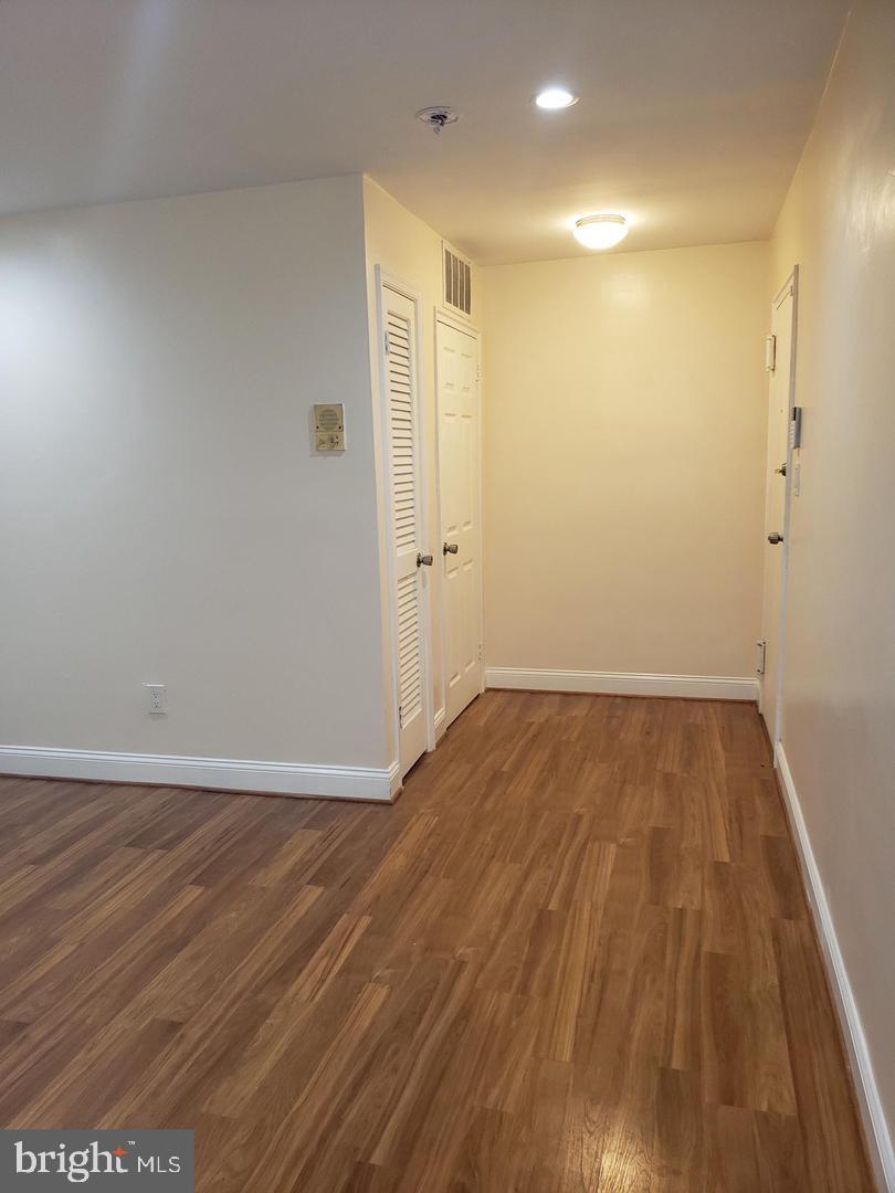 450 XENIA STREET SE 2