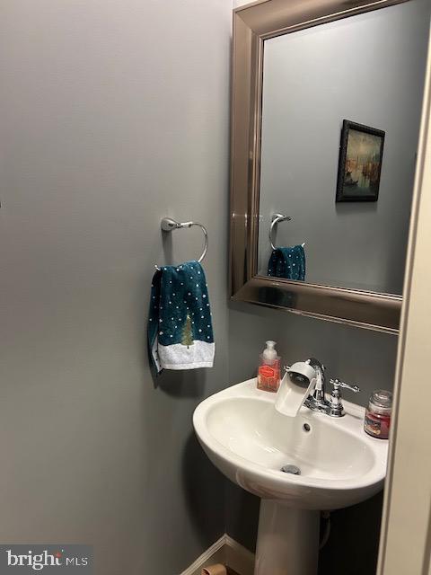 MAPLE LAWN - Residential Lease