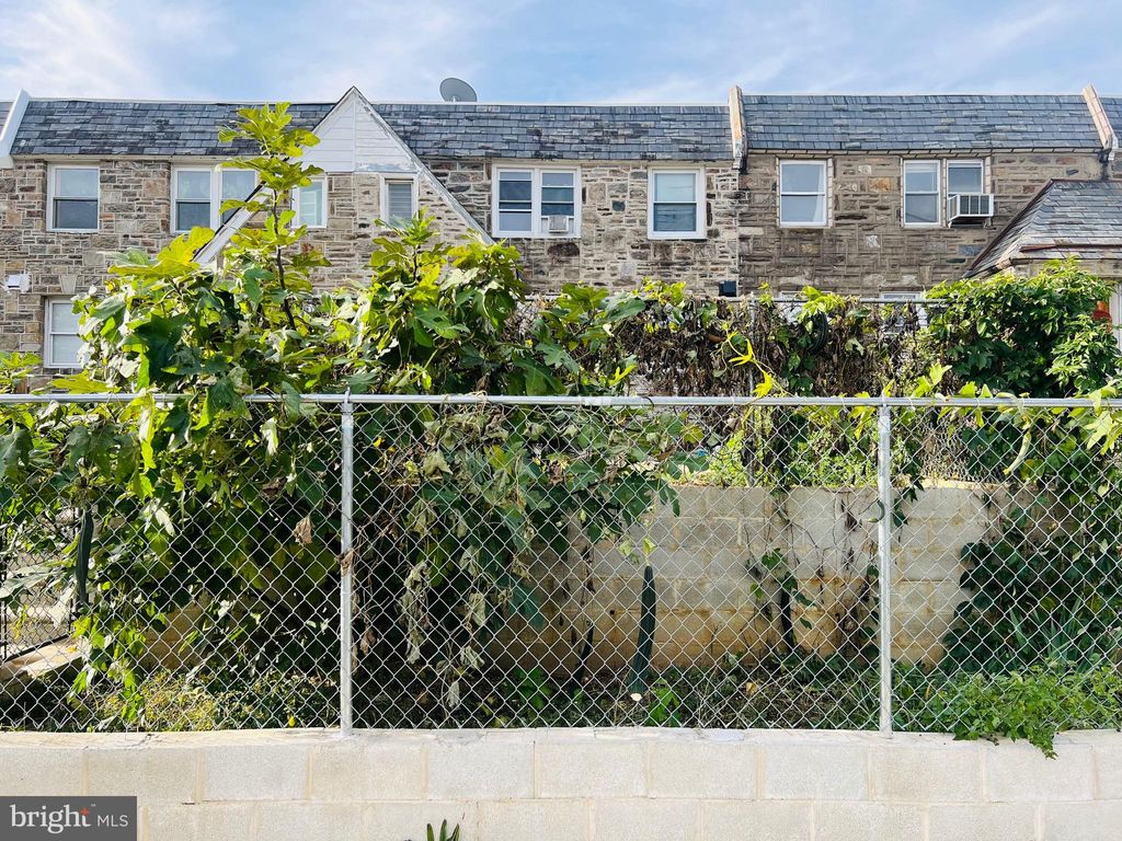 Photo of 3124 Tyson Avenue, PHILADELPHIA, PA 19149 (MLS # PAPH2557126)