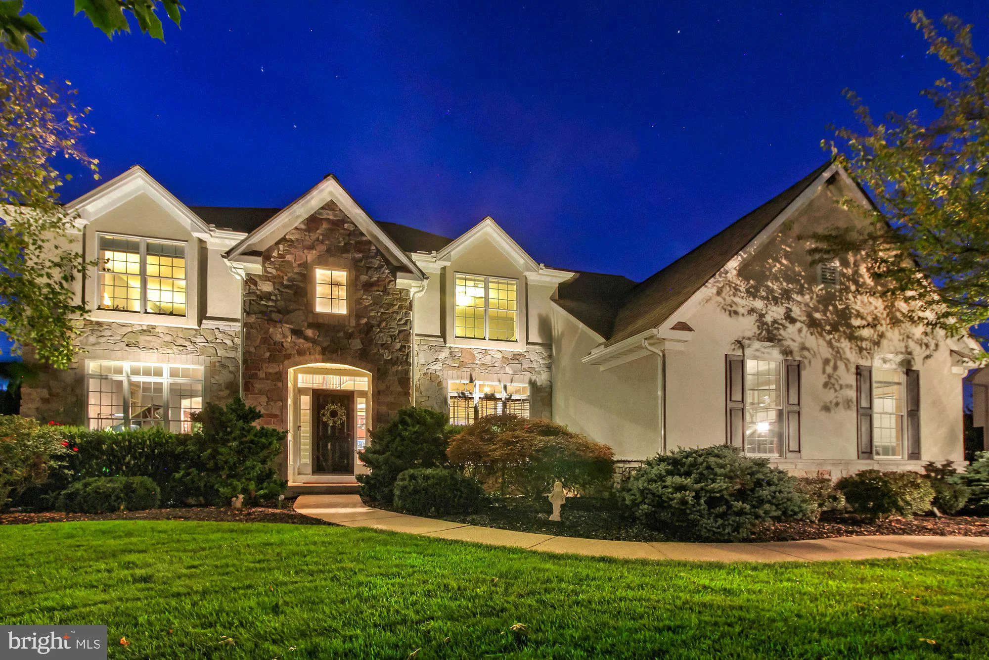 2048 Bernays Drive, York, PA 17404
