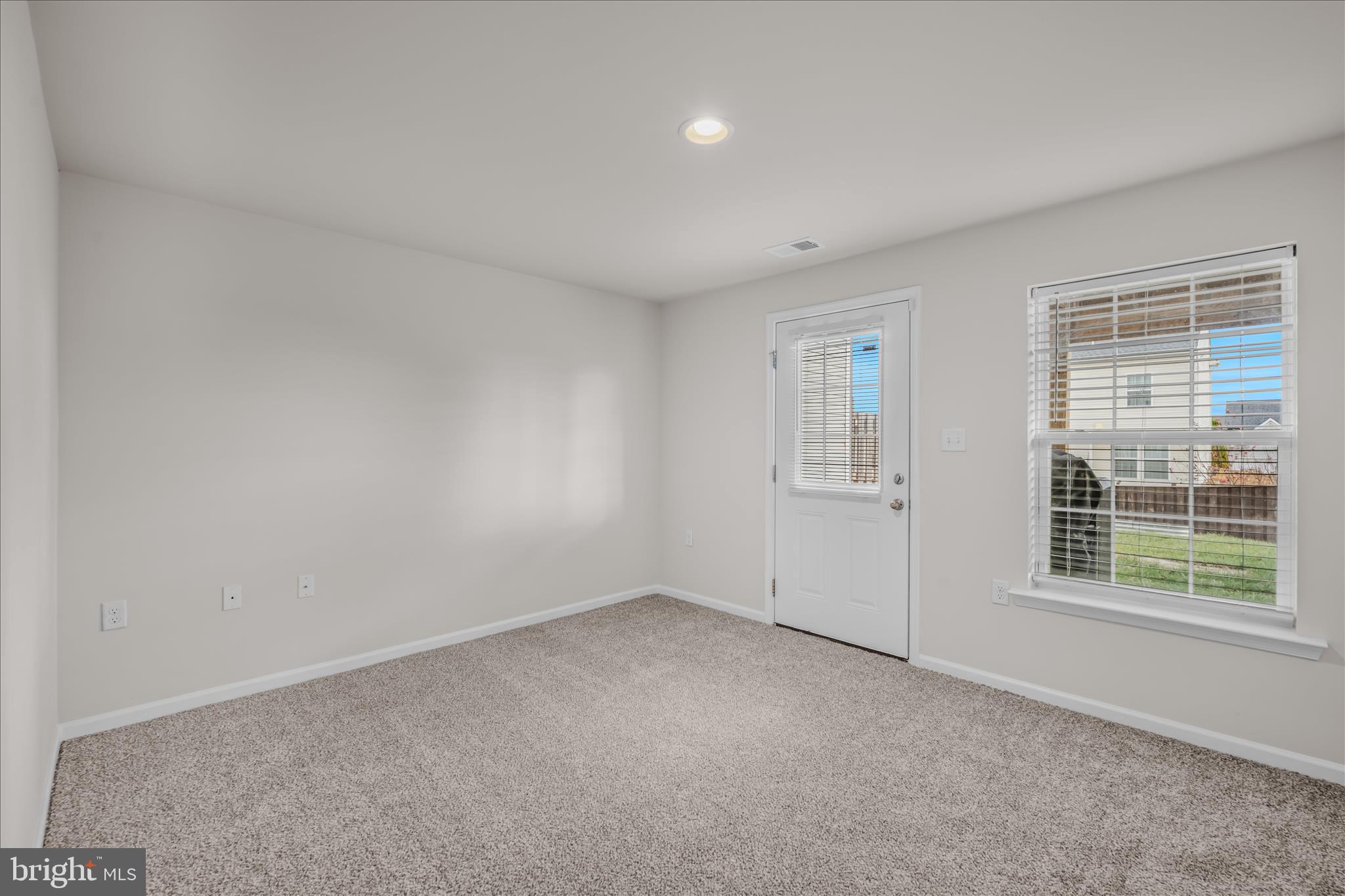 STONEBROOK VILLAGE - Residential