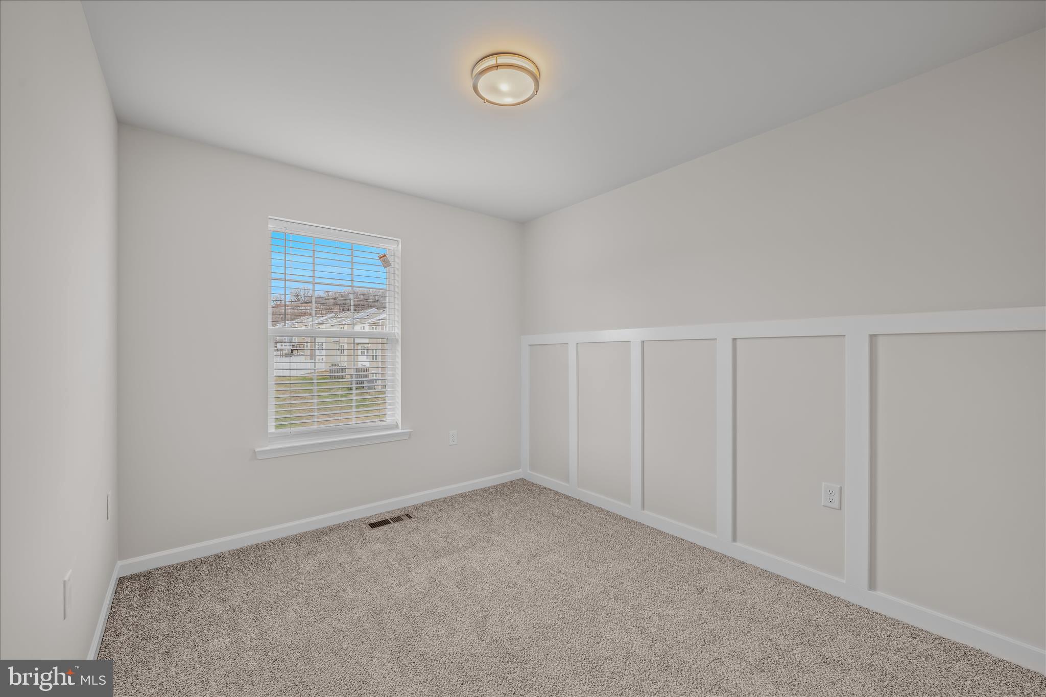 STONEBROOK VILLAGE - Residential