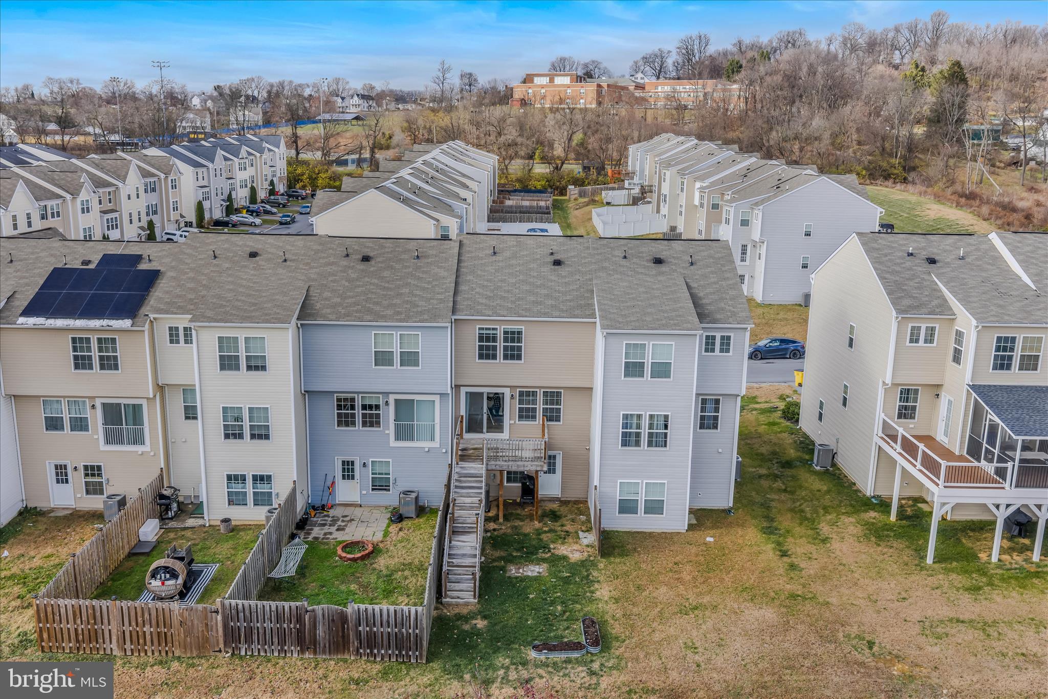 STONEBROOK VILLAGE - Residential