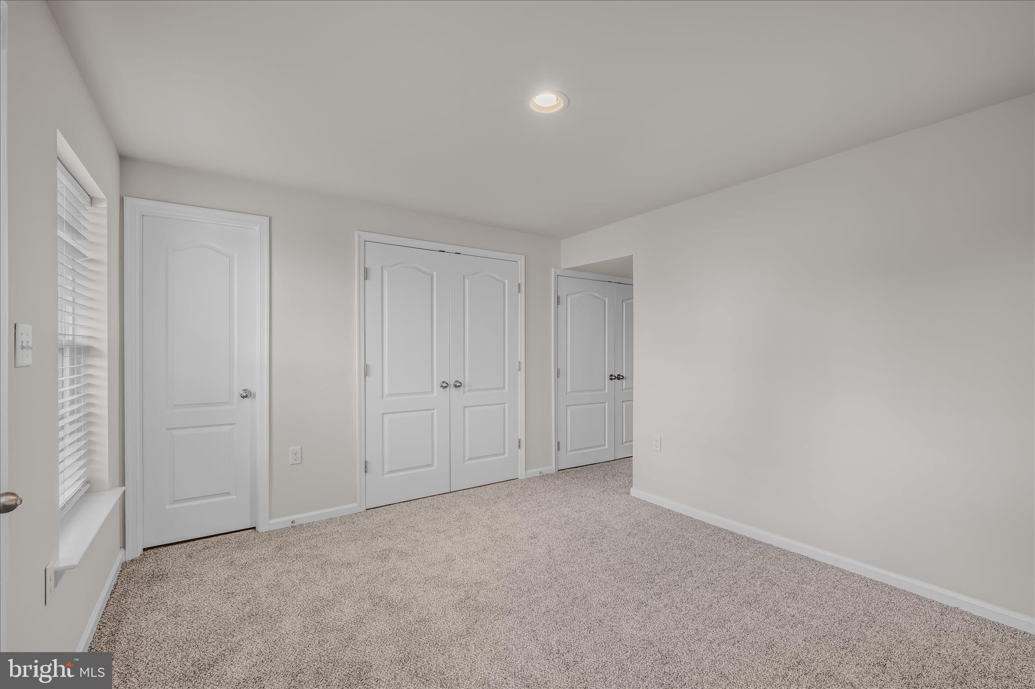 STONEBROOK VILLAGE - Residential