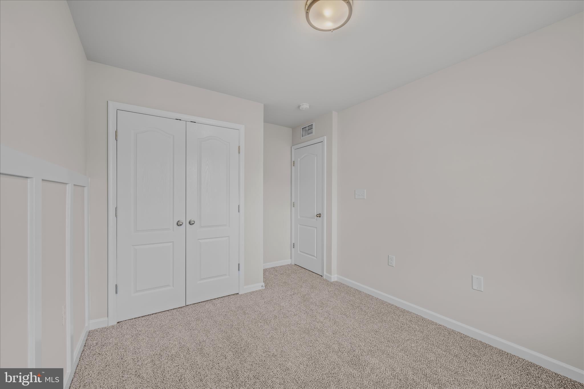 STONEBROOK VILLAGE - Residential