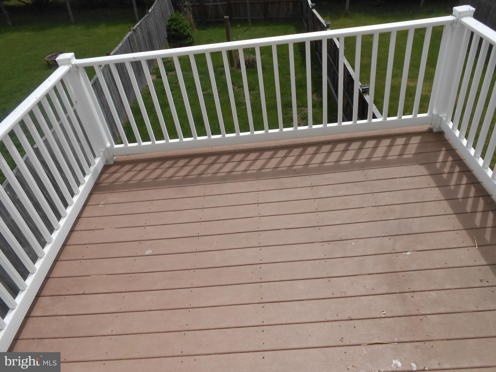 THE TOWNES AT OAKHURST - Residential Lease