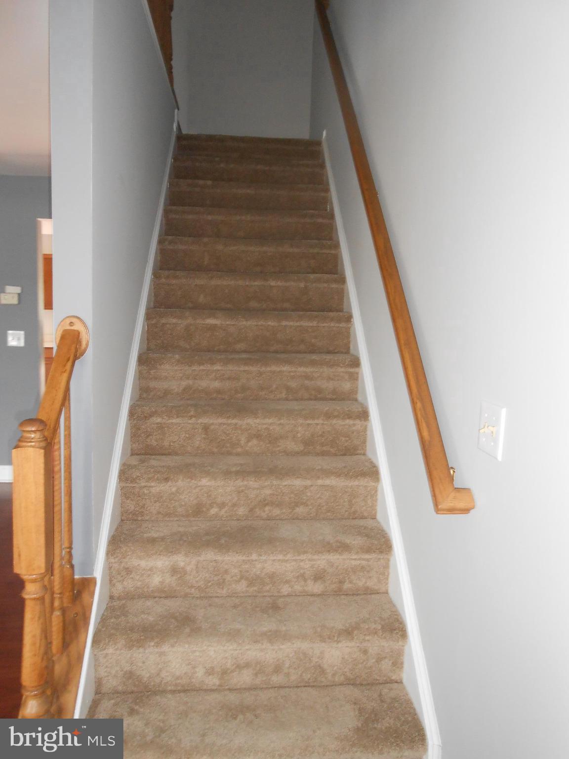 THE TOWNES AT OAKHURST - Residential Lease