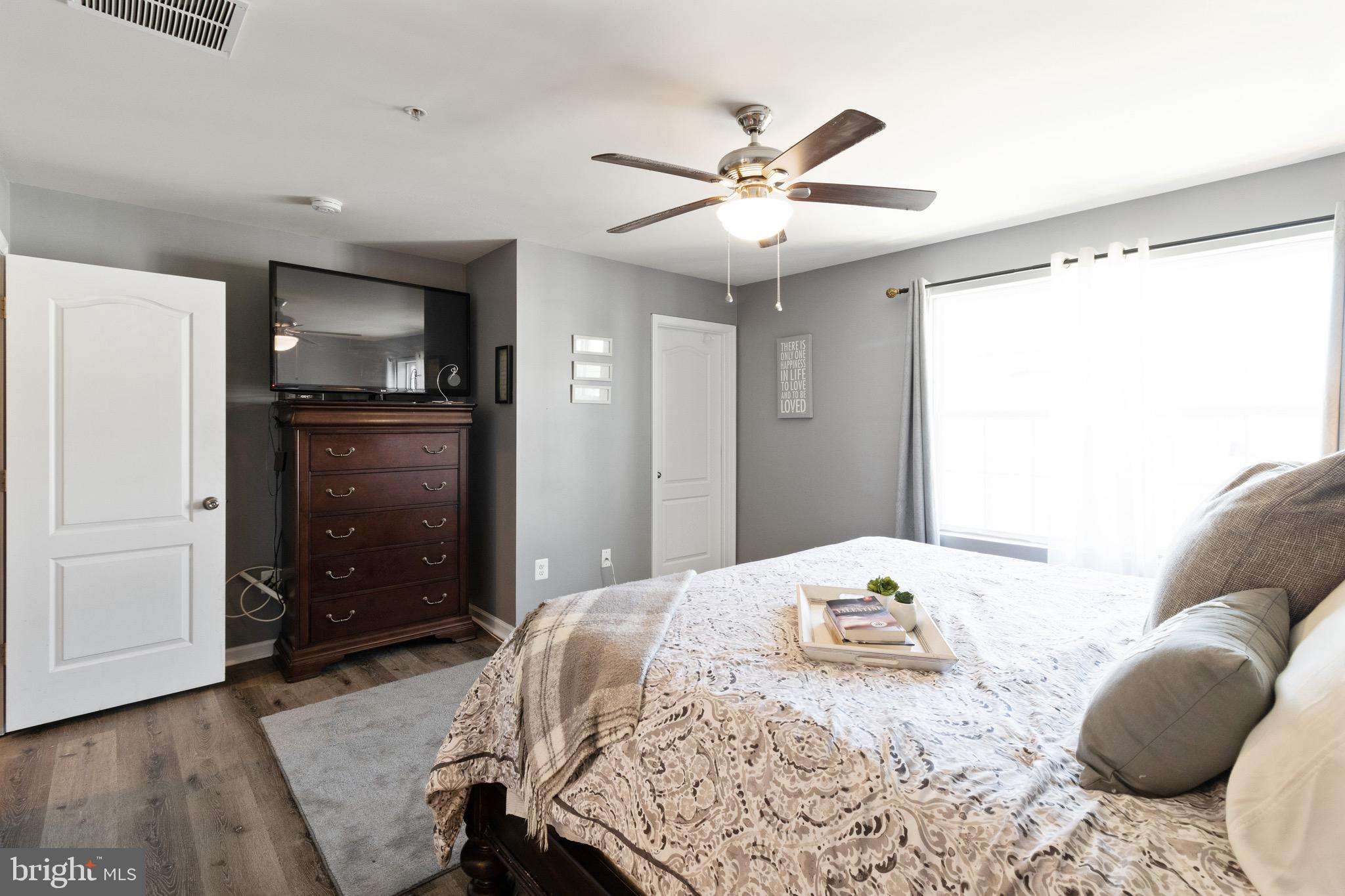 BLUE STREAM - Residential