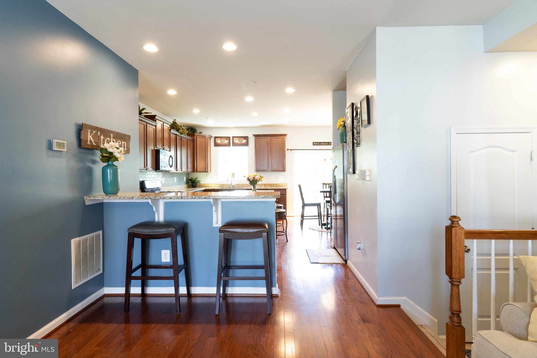 BLUE STREAM - Residential