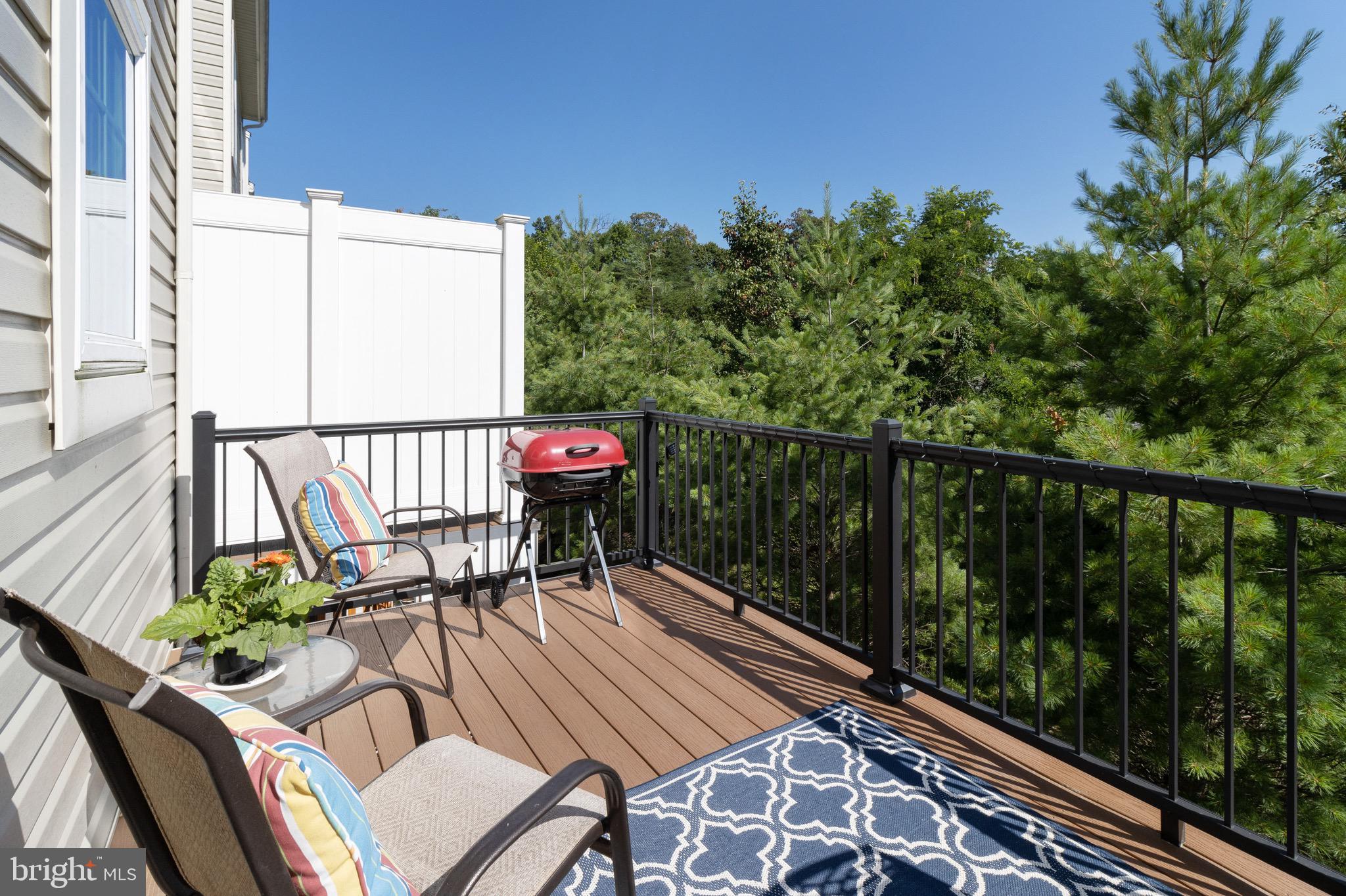 BLUE STREAM - Residential