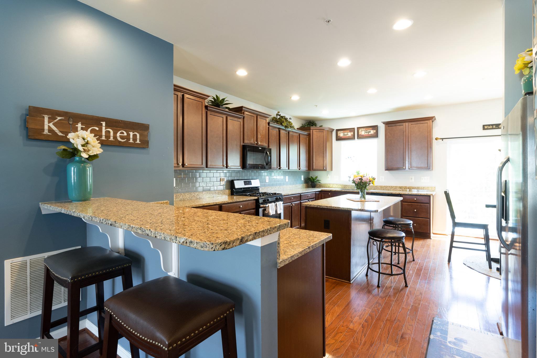 BLUE STREAM - Residential