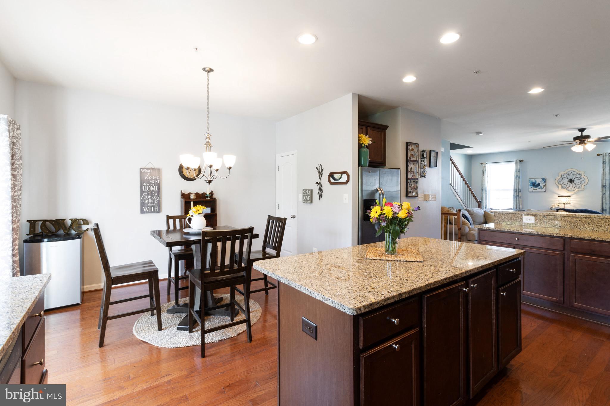 BLUE STREAM - Residential