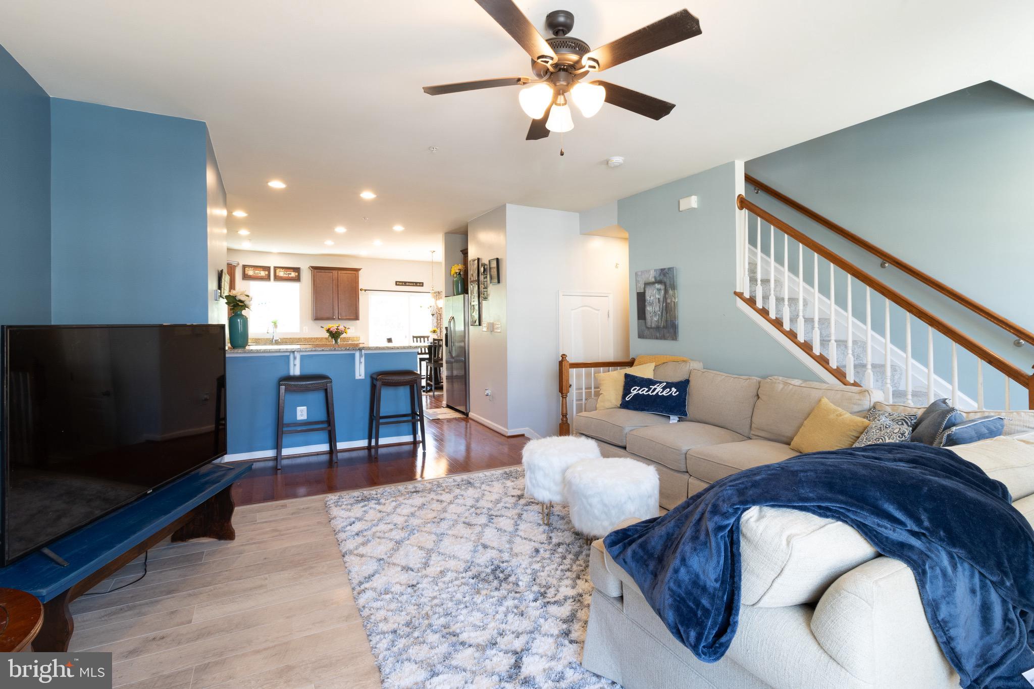 BLUE STREAM - Residential