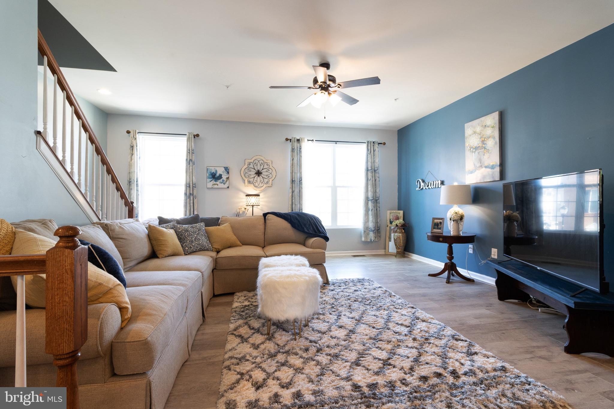 BLUE STREAM - Residential