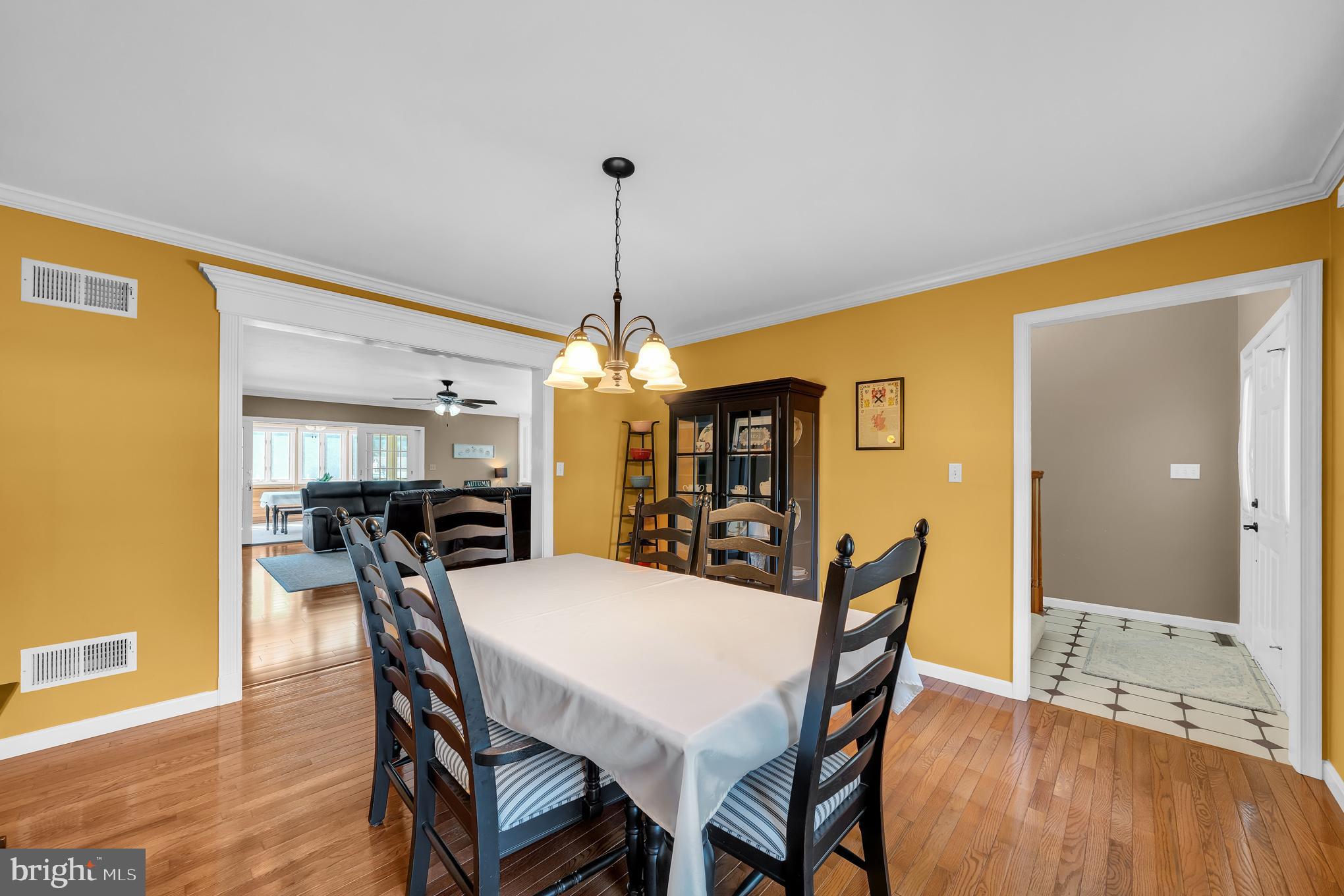 SOUTH POINTE - Residential