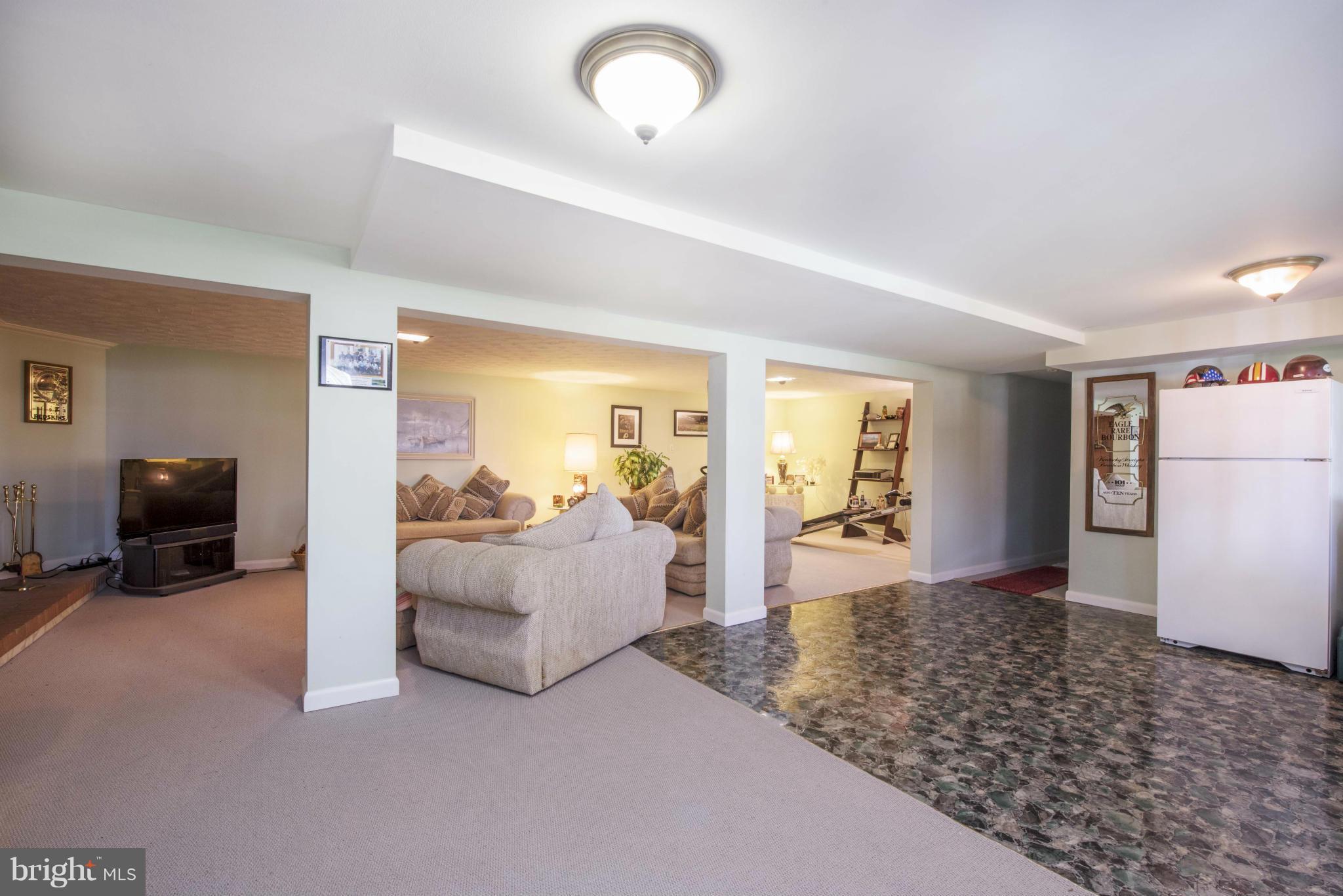 HOLLY HILL HARBOR - Residential