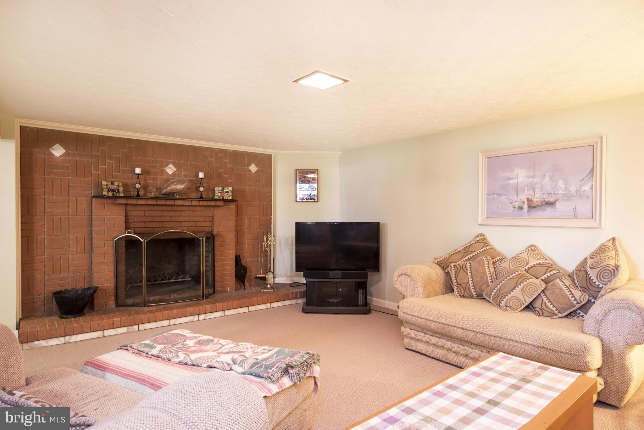 HOLLY HILL HARBOR - Residential