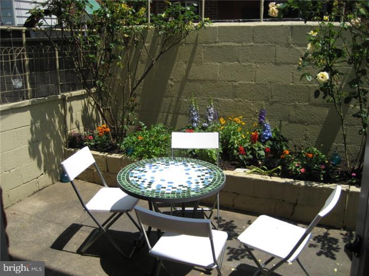 PHILADELPHIA (SOUTH) - Residential