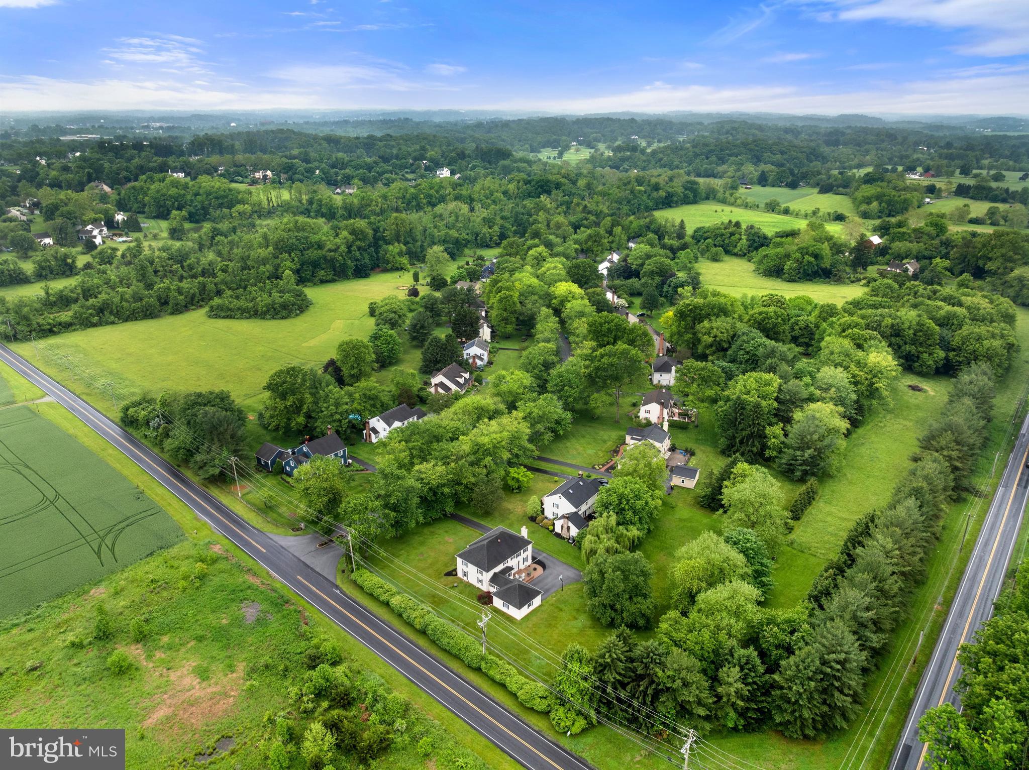 LONGVIEW LANE - Residential