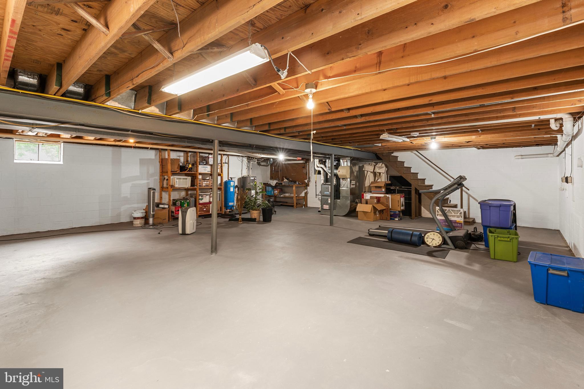 LONGVIEW LANE - Residential