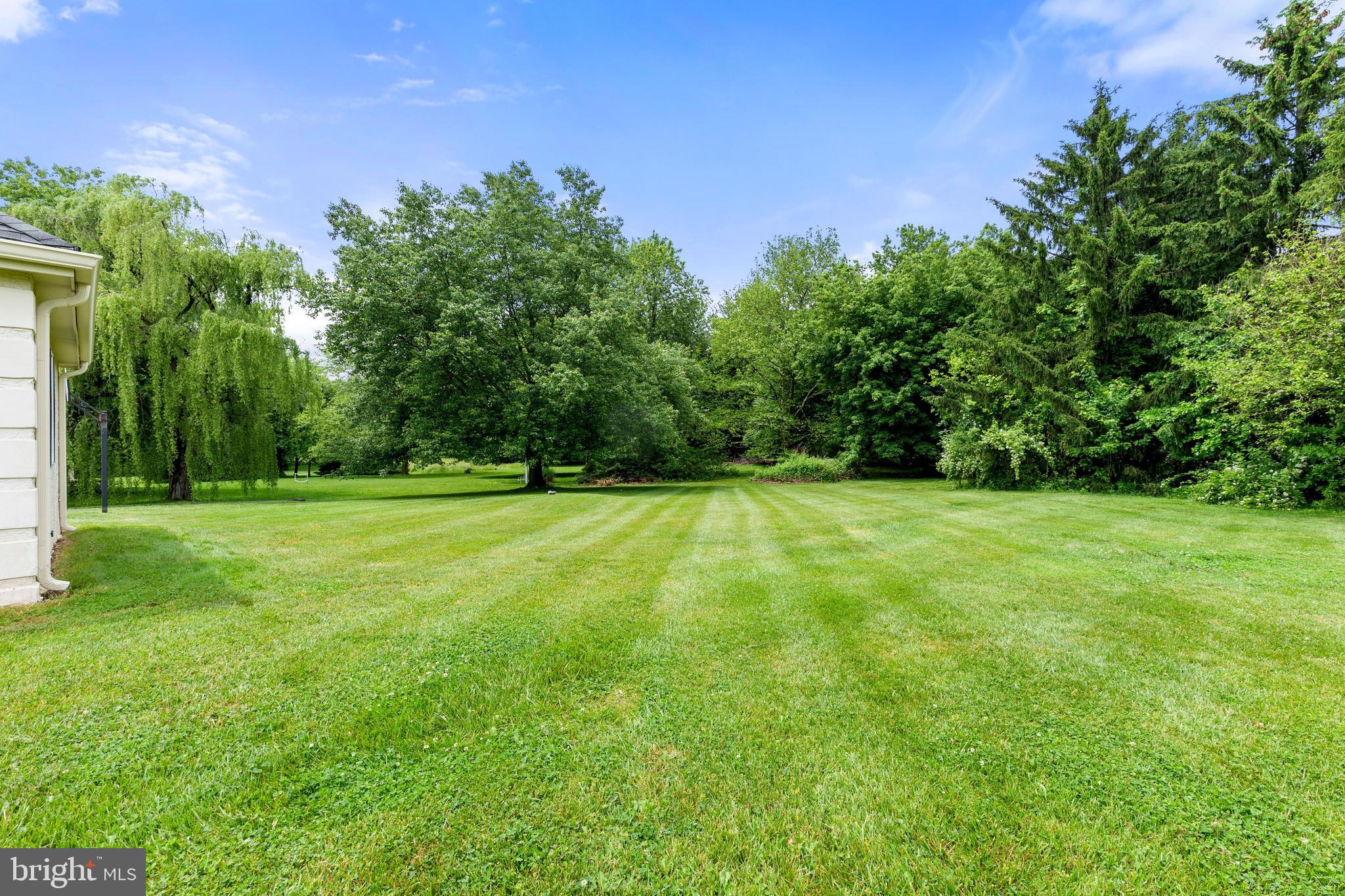 LONGVIEW LANE - Residential