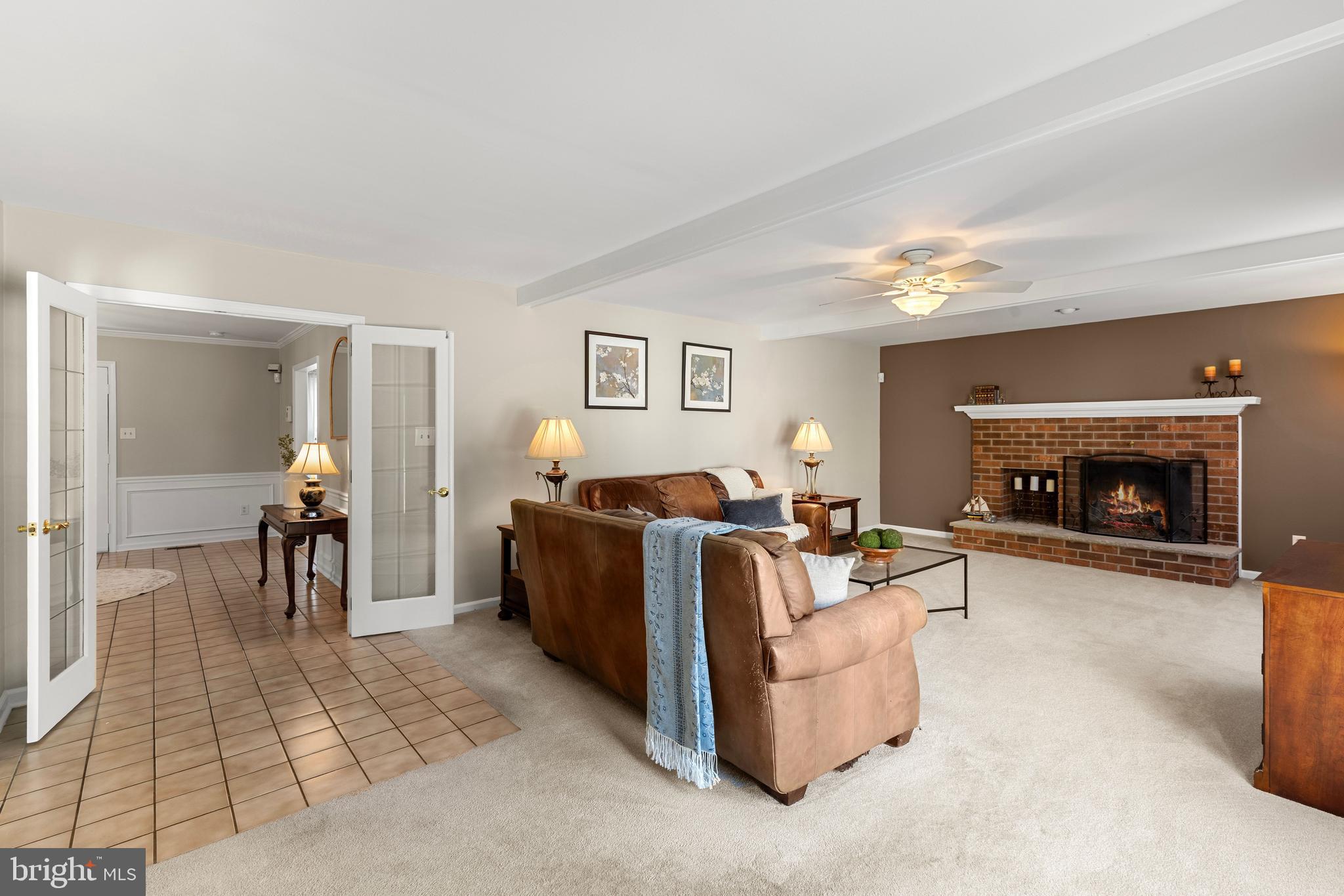LONGVIEW LANE - Residential