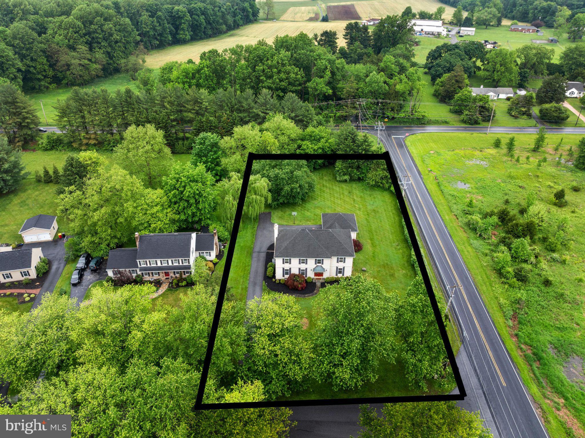 LONGVIEW LANE - Residential