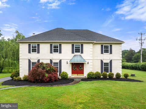 Homes For Sale - 299 Longview Lane<br/> KENNETT SQUARE, PA 19348