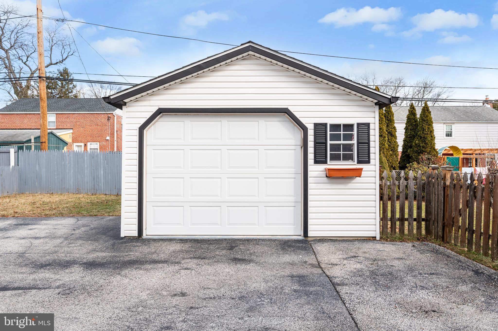 CHATHAM PARK - Residential