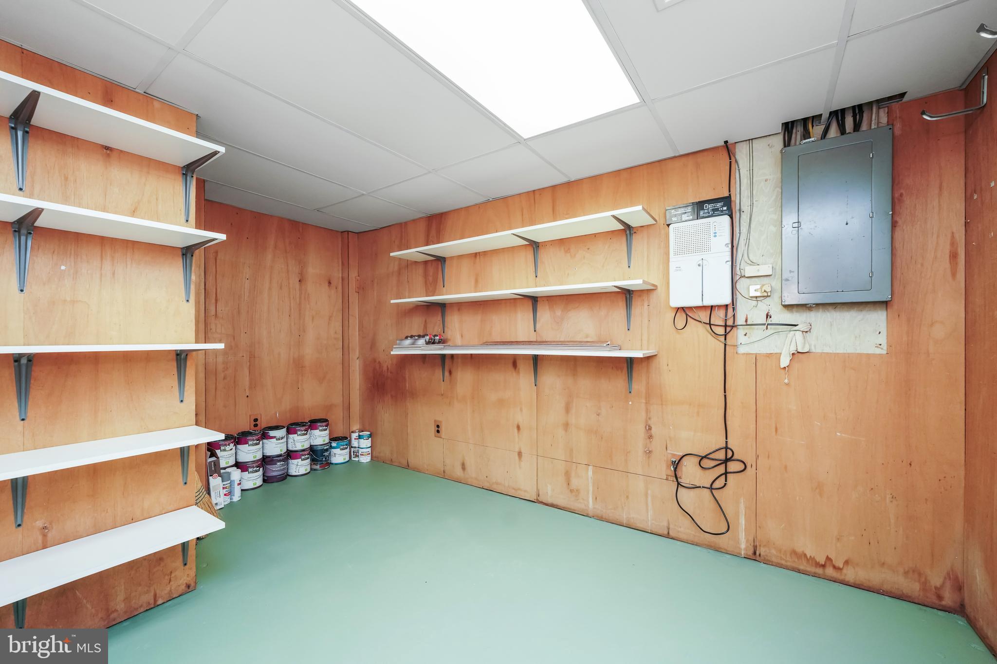 HUNT CLUB ESTATES - Residential