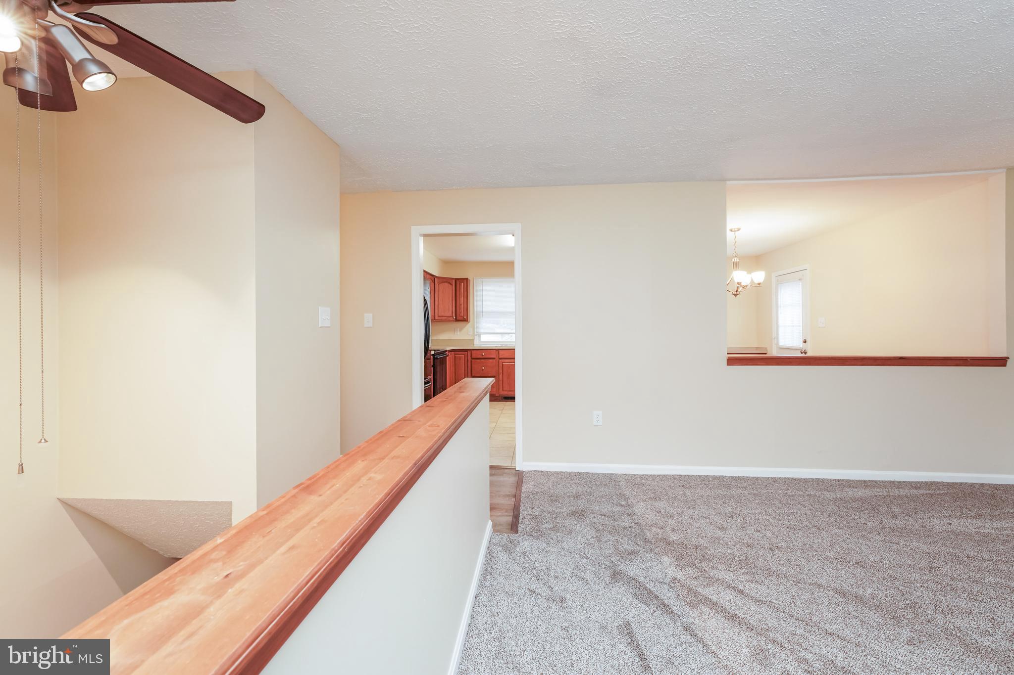 HUNT CLUB ESTATES - Residential